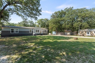 Lake Home For Sale in Quinlan, Texas