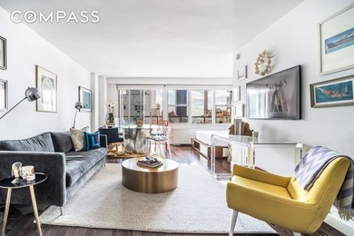 Welcome home to this expansive, move-in ready alcove studio in - photo 1