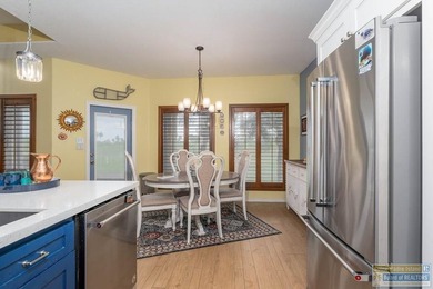 Experience the feeling of coming home to comfort, style & - photo 14