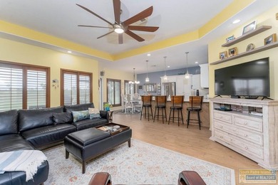 Experience the feeling of coming home to comfort, style & - photo 15
