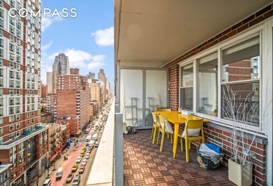 Welcome home to this expansive, move-in ready alcove studio in - photo 6