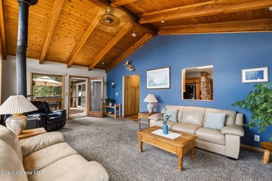 Set along Murphy Bay on the Pend Oreille River, 2583 Lakeshore - photo 22