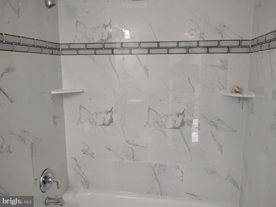 3 percent closing help offered. No FHA offers accepted. Almost - photo 8