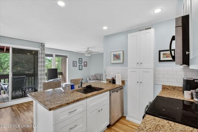 Tucked away in Lakeside Villa Condominiums, this charming - photo 12