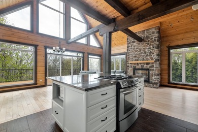 Experience the perfect blend of rustic charm and luxury in this - photo 15