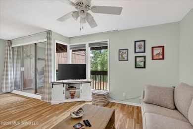 Tucked away in Lakeside Villa Condominiums, this charming - photo 21