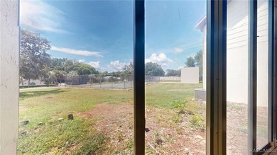 HUGE PRICE ADJUSTMENT!! Ground-Level Comfort & Florida Living at - photo 25