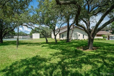 HUGE PRICE ADJUSTMENT!! Ground-Level Comfort & Florida Living at - photo 28