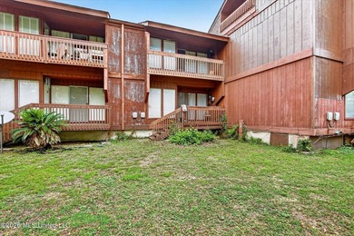 Tucked away in Lakeside Villa Condominiums, this charming - photo 37