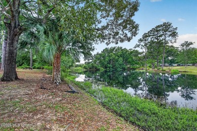 Tucked away in Lakeside Villa Condominiums, this charming - photo 38