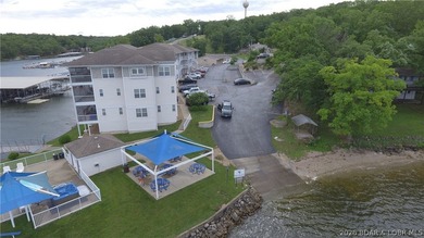 Welcome to the newest building at Robin's at the Water's - photo 43