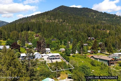 Nestled in the scenic hills of Hope, Idaho, this beautifully - photo 2