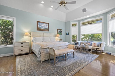 Immaculate and perfectly positioned with a spectacular long - photo 33