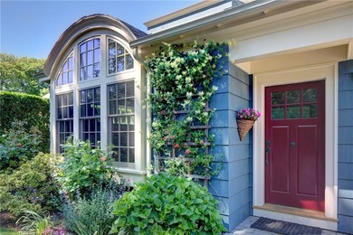On a tree-lined street in one of Newport's loveliest - photo 45