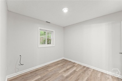 Nestled on a quiet, tree-lined street surrounded by mature trees - photo 12