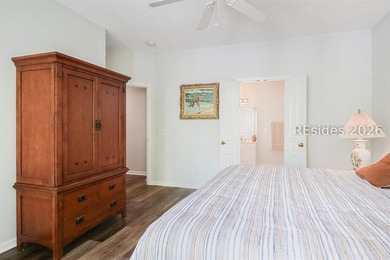 Welcome to this beautifully maintained & thoughtfully updated - photo 14