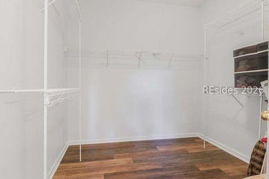 Welcome to this beautifully maintained & thoughtfully updated - photo 17