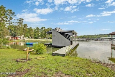 Come fall in love with the Scenic Lake Front Home on Watts Bar - photo 27
