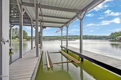 Come fall in love with the Scenic Lake Front Home on Watts Bar - photo 29