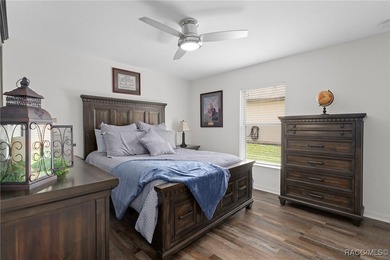 Motivated Sellers! 4 bedroom, 3 bath home with 2 car garage in - photo 40