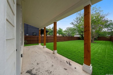 **OPEN HOUSE 7/19 11AM-1PM**Experience elevated living in this - photo 41