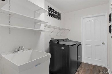 Motivated Sellers! 4 bedroom, 3 bath home with 2 car garage in - photo 42