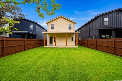 **OPEN HOUSE 7/19 11AM-1PM**Experience elevated living in this - photo 46