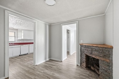 This move in ready home offers 3 bedrooms, 1 1/2 baths with - photo 16