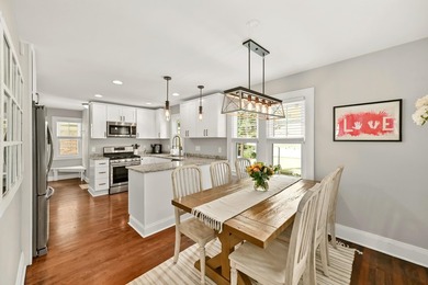 Welcome to 912 E Meadow! This timeless colonial is filled with - photo 17