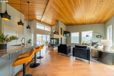 Perched above the Columbia River, this extraordinary Mosier - photo 19