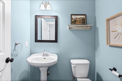 Under Contract with Kick OUT clause - showings still available! - photo 20