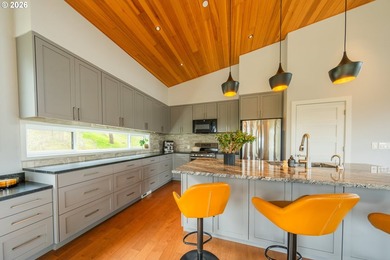 Perched above the Columbia River, this extraordinary Mosier - photo 21