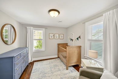 Welcome to 912 E Meadow! This timeless colonial is filled with - photo 23