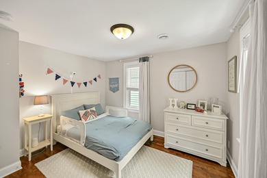 Welcome to 912 E Meadow! This timeless colonial is filled with - photo 24