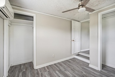 This move in ready home offers 3 bedrooms, 1 1/2 baths with - photo 25