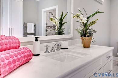 Just minutes from downtown Williamsburg, this charming home is - photo 28
