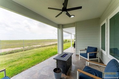 Beautifully maintained Golf Villa tucked in a peaceful - photo 28