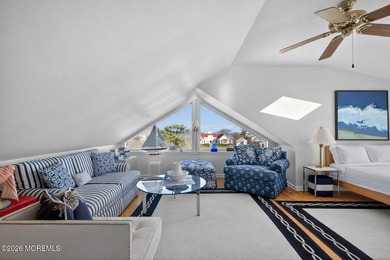 Your very own beautiful beach house available for this summer! - photo 32
