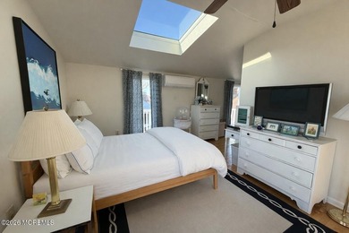 Your very own beautiful beach house available for this summer! - photo 36
