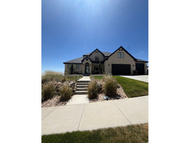 This beautiful home is in one of the most exclusive - photo 3