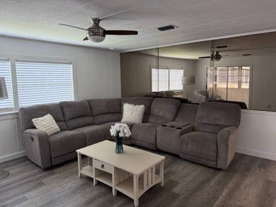 Seller is reducing this gorgeous updated home for $45.000 firme - photo 4
