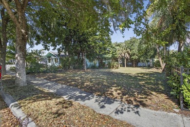 Rarely available in the coveted Old Historic Northwood - photo 2