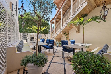 Live the Palm Beach lifestyle in this fully furnished, designer - photo 5