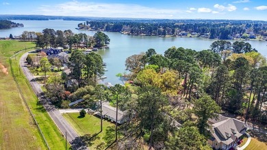 Welcome to your dream lakefront retreat in Milledgeville on Lake - photo 12