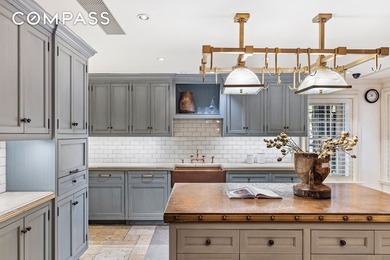 Welcome to 21 Beekman Place, a rare and expertly restored - photo 8