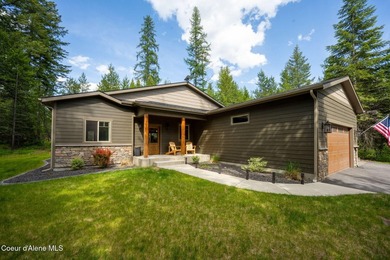 Spectacular North Idaho Rustic Mountain home! This stunning - photo 2