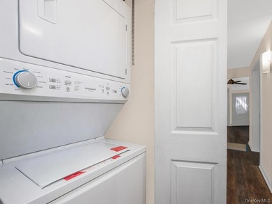 Welcome to 121 Sunset Blvd! Immaculate 2 Bedroom 2 Full Bath - photo 14