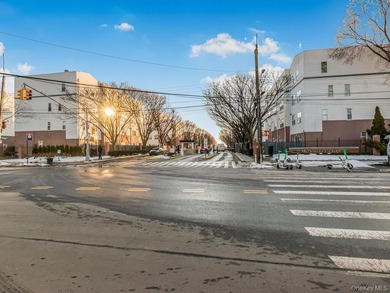 Welcome to 121 Sunset Blvd! Immaculate 2 Bedroom 2 Full Bath - photo 20