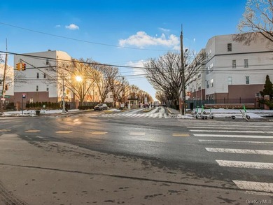 Welcome to 121 Sunset Blvd! Immaculate 2 Bedroom 2 Full Bath - photo 22
