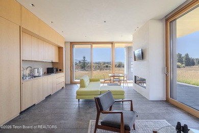 Set in the exquisite Bar B Bar Ranch, this 36-acre - photo 32